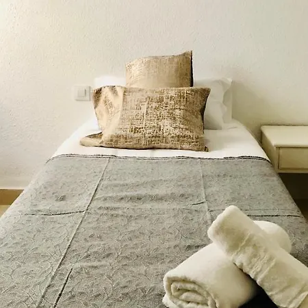 Diki: La Casa Marina De Plata Playa de las Americas (Tenerife)