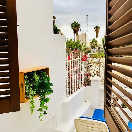Apartment Diki: La Casa Marina De Plata Playa de las Americas (Tenerife)