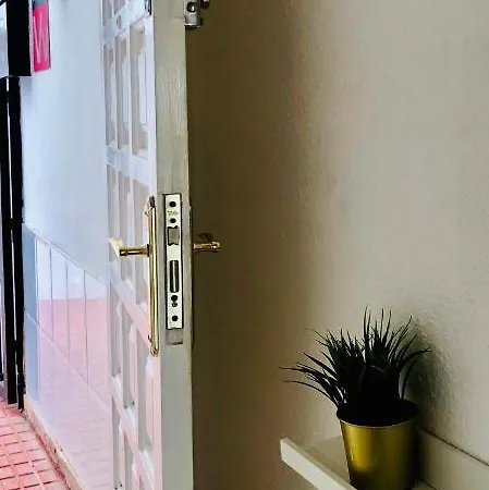 Diki: La Casa Marina De Plata * Playa de las Américas